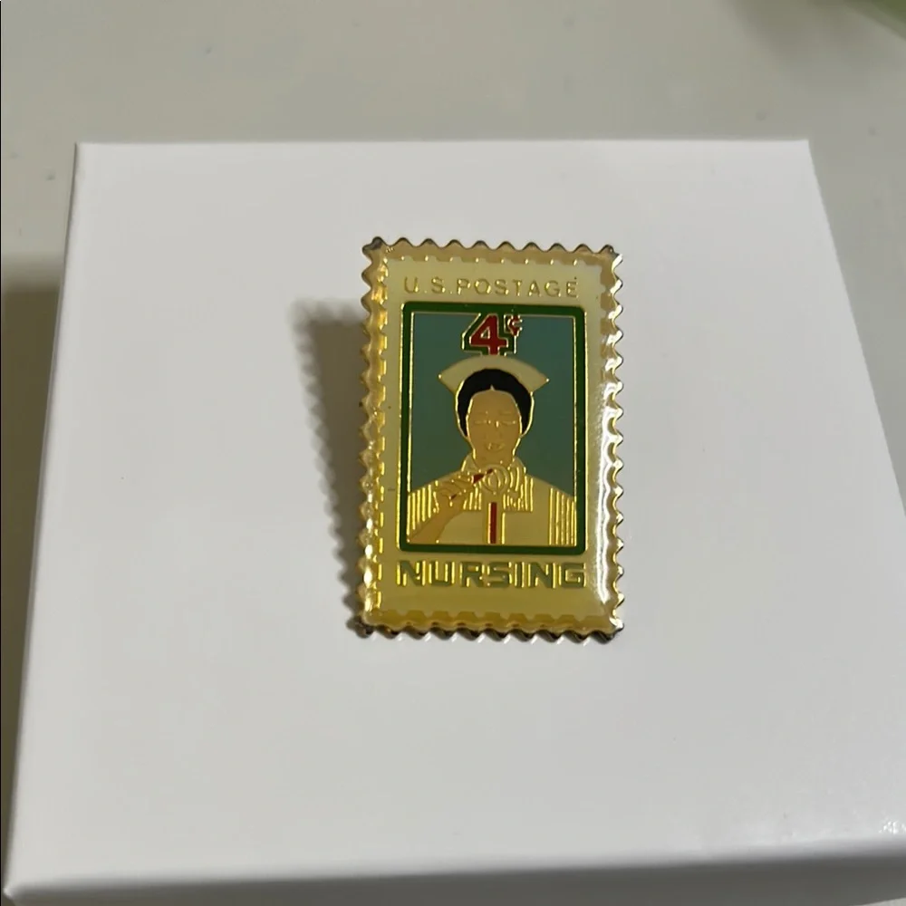 Nursing 4 cent U.S postage stamp pin gold tone retro collectible professional